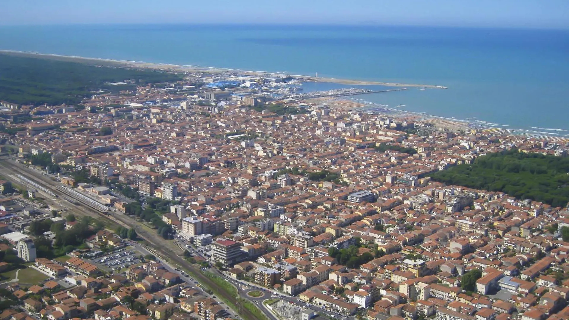 Apartment Terrazza Sul Mare By Interhome Viareggio